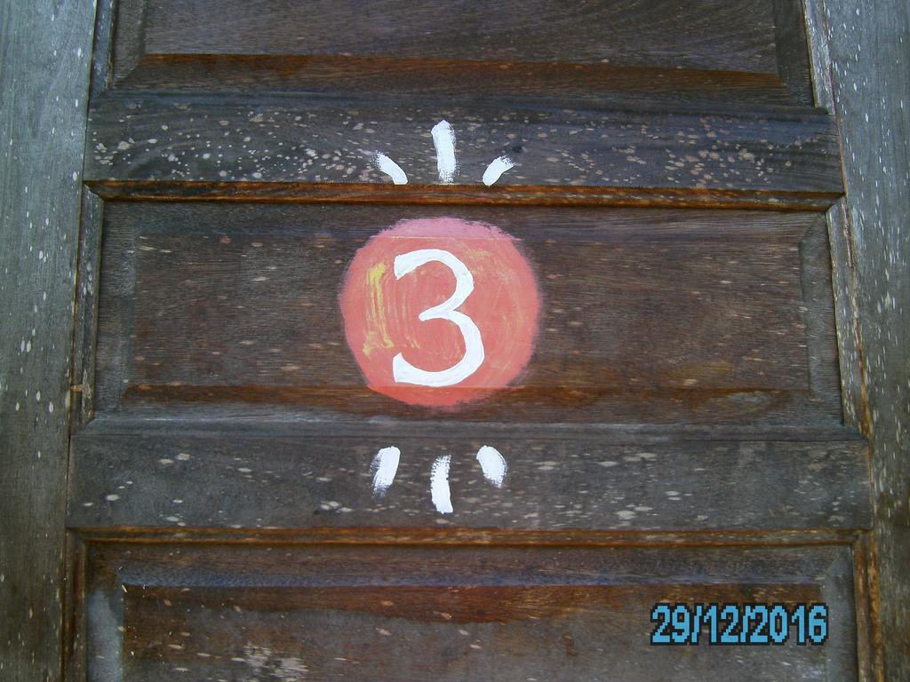 The Funky Dodo Backpackers Hostel Hopkins Exterior photo