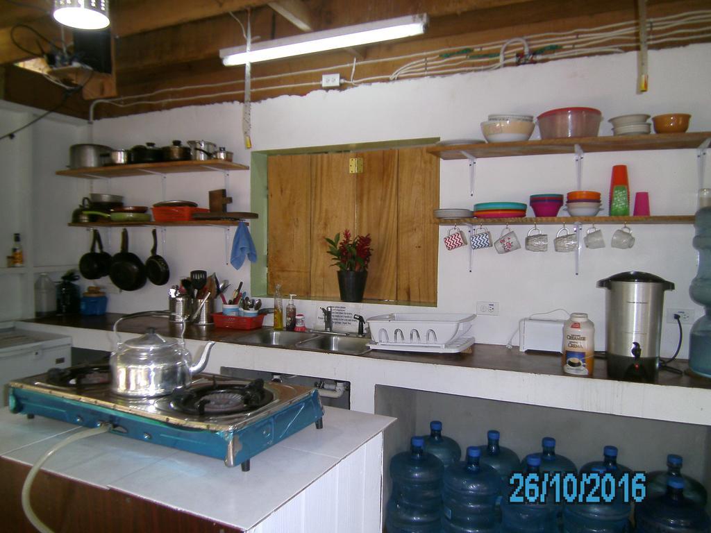 The Funky Dodo Backpackers Hostel Hopkins Exterior photo