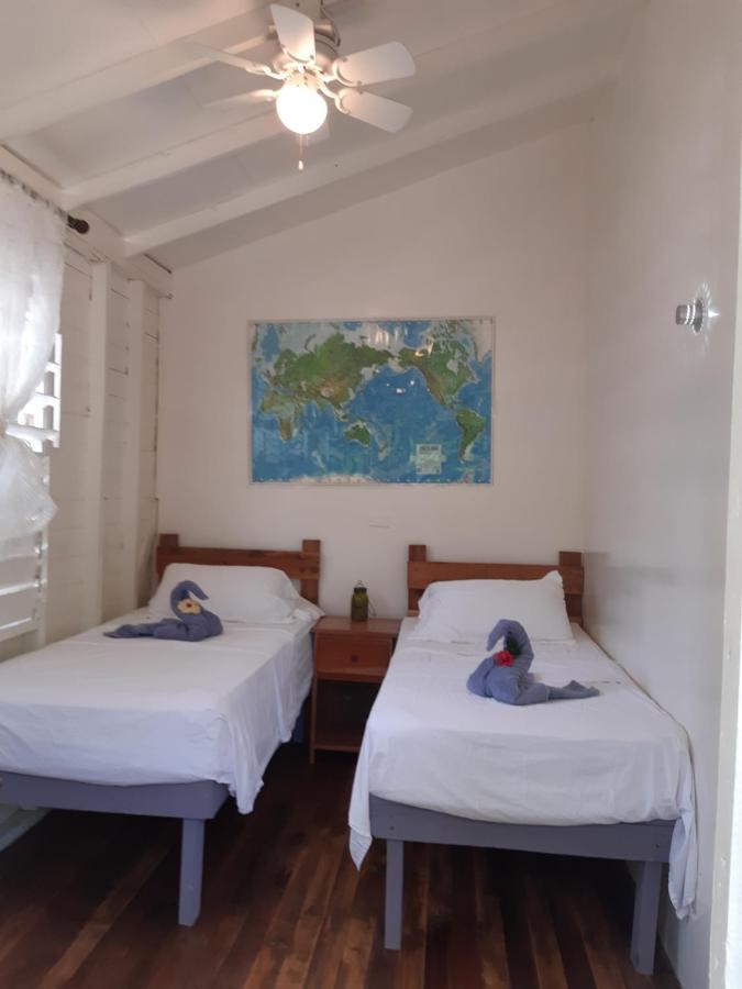 The Funky Dodo Backpackers Hostel Hopkins Exterior photo